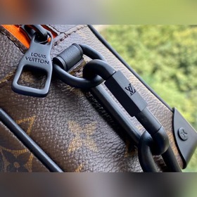 LV вышитая сумка на цепочке, модель M80159 Эта сумка Mini Soft Tr
