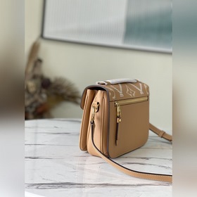 LV Pochette Métis сумка, модель M46018 Весенняя коллекция сумок P