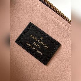 LV Модель M57790 Черный Маленькая сумка с цепочкой через плечо Б