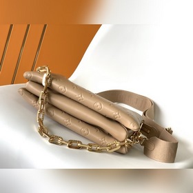 LV Модель M59278 Золотая сумка Coussin Small с цепочкой через пле
