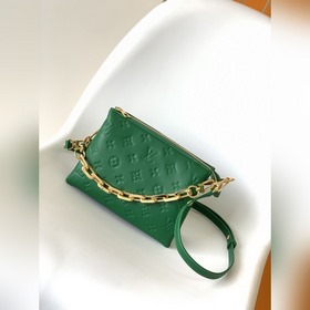 LV модель M59389 зеленая сумка Coussin BB Сумка, представленная н