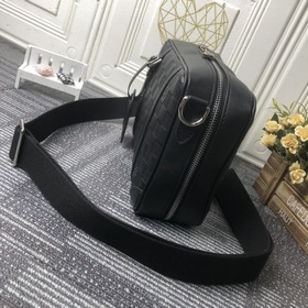 Почтовая сумка LV Sirius, модель N45286, полностью из кожи с тисн
