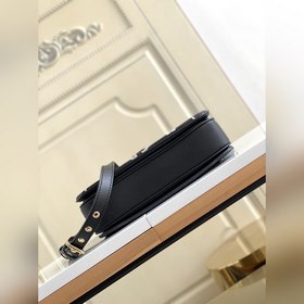 LV Модель m46028 Черный Сумка Pochette Metis через плечо Изготов