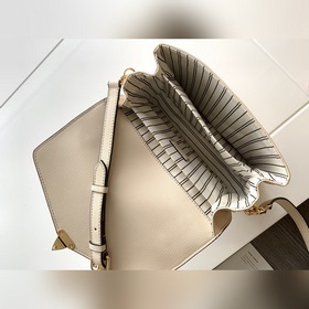 LV Модель M44881 Абрикосовый  Сумка POCHETTE MéTIS Сумка через п