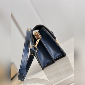 LV Dauphine Маленькая сумка через плечо Эта сумка Dauphine Small 