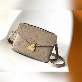 LV Модель M44881 Абрикосовый  Сумка POCHETTE MéTIS через плечо