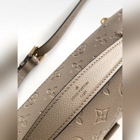 LV Модель M44881 Абрикосовый  Сумка POCHETTE MéTIS через плечо 