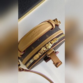 LV Модель M44699  BOITE CHAPEAU Мини-сумка Мини-сумка Boite Cha