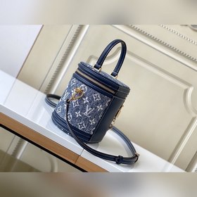 Сумка LV VANITY, модель M43986 Вдохновленный историческим дизайно
