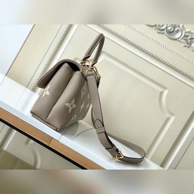 Средняя сумка LV Madeleine, модель M46041, цвет абрикосовый Нова