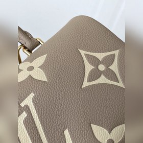 Средняя сумка LV Madeleine, модель M46041, цвет абрикосовый Нова