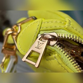LV Coussin маленькая сумка Модель M20843 Флуоресцентный желтый 