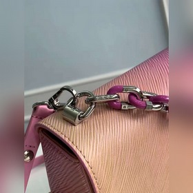 LV Модель M59896 Сумка среднего размера Twist с градиентным розов
