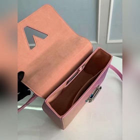 LV Модель M59896 Сумка среднего размера Twist с градиентным розов