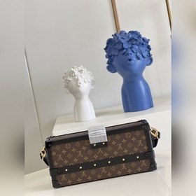LV Petite Malle сумка через плечо Модель M46120 Старый узор Нико