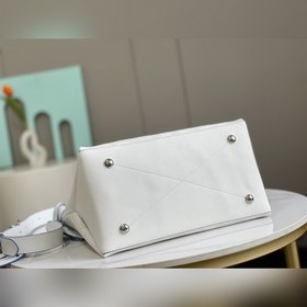 Средняя сумка LV Beaubourg Hobo, модель M56084 Средняя сумка Bea