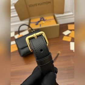 LV Сумка через плечо Модель M45076