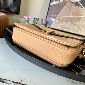 LV Pochette Métis сумка, модель M46018, коричневая с шелкографией