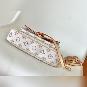 Сумка LV BUCI Сумка через плечо Эта сумка Buci изготовлена из з