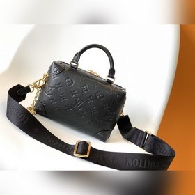 LV Модель M45393 Черная сумка Petite Malle Souple Эта сумка из к