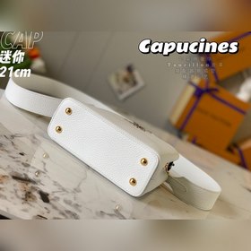 LV Capucines мини-сумка, модель M55921, белая кожа питона с золот