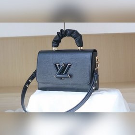Средняя сумка LV Twist через плечо Средняя сумка Twist изготовлен