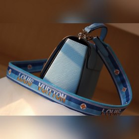 Средняя сумка LV Twist через плечо Средняя сумка Twist с уникальн