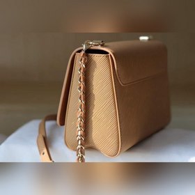 Средняя сумка LV Twist через плечо Весна приносит обновление сред