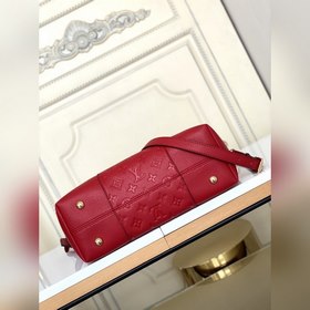LV Модель M44014 Кожаная сумка для покупок LU MELIE Эта сумка M