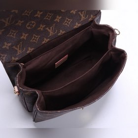 Сумка LV Pochette Metis Модель： M40780 Компактная форма излучает 
