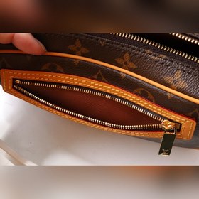 LV Подержанная сумка для трубы подмышечная сумка Модель M51183 С