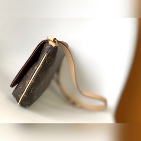 LV Модель M51257 Подержанная сумка через плечо Вдохновленная ре