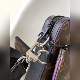 LV Trio почтовая сумка через плечо Изготовлена из ткани Monogram