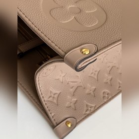 Сумка LV ONTHEGO Сумка-тоут с тиснением, серый Для работы, покуп