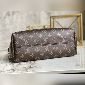 LV Модель M45986 Серия Boétie с рельефным узором, сумка-тоут с за