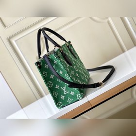 LV ONTHEGO Маленькая сумка Модель m46216 Зеленый Эта сумка OnThe