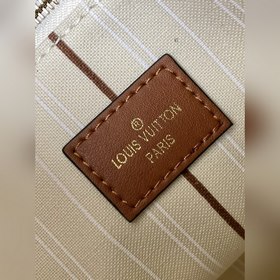 LV On My Side Маленькая сумка-тоут Модель M59905 Коричнево-желты