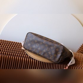 LV NEVERFULL Маленькая сумка-тоут Neverfull Small — это элегантна