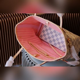 LV NEVERFULL Маленькая сумка для покупок Neverfull Small — это эл