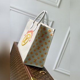 Сумка LV OnTheGo, модель M20815, белая, большая Эта сумка OnTheG