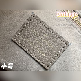 LV Модель M45779 Слоновая кость с принтом  Onthego маленькая сум
