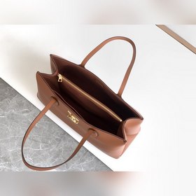LV Модель M58927 Коричневая сумка LOCKME Сумка Lockme из мелкозе