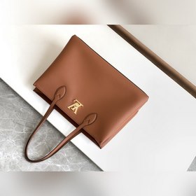 LV Модель M58927 Коричневая сумка LOCKME Сумка Lockme из мелкозе