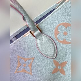LV  OnTheGo Большая сумка-тоут Модель M46076 Цвет Новая весенняя
