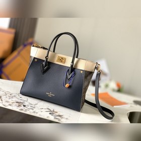 LV Модель M53823 Старый темно-синий Сумка On My Side Сумка демон