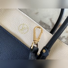 LV Модель M53823 Старый темно-синий Сумка On My Side Сумка демон