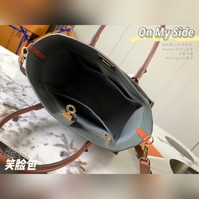 LV  Модель M53823 Старый серый  Сумка On My Side Сумка демонстр