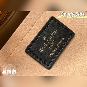 LV Модель M53823 Черный цвет On My Side сумка Сумка демонстрируе
