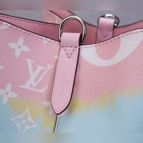 Серия LV Escale NéoNoé сумка-бакет Модель： M45124 Изготовлена из 
