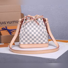 Классическая сумка LV Noé 1932 года в очаровательном мини-формате